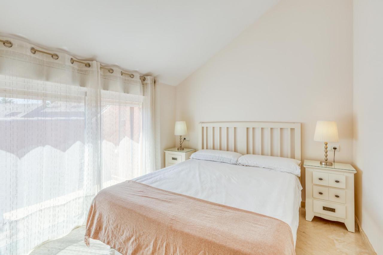 La Fragata Penthouse Lf1 Apartment เอสเตโปนา ภายนอก รูปภาพ