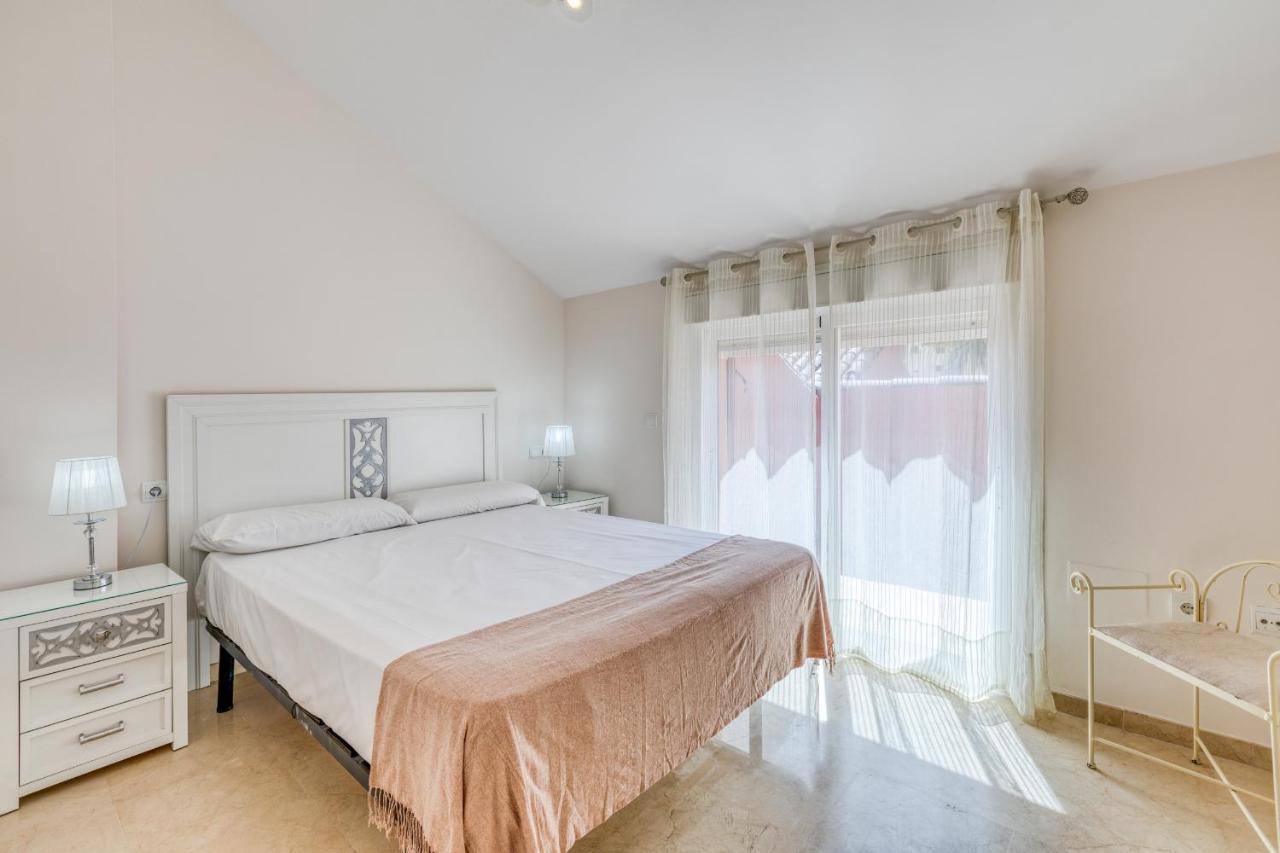 La Fragata Penthouse Lf1 Apartment เอสเตโปนา ภายนอก รูปภาพ